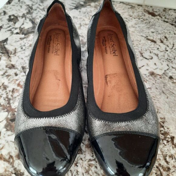 Josef Seibel Black Ballet Flats Patent Leather  size 39 - Picture 1 of 8